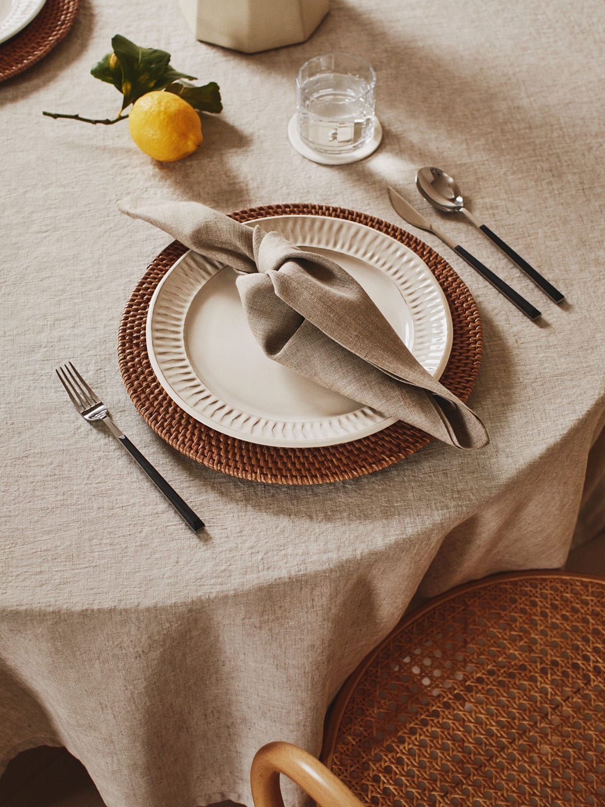 Brunch en terrasse : Préparez votre table pour les beaux jours